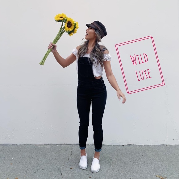 CLEARANCE Kinsley Black Suspender Overalls - Picture 3 of 6